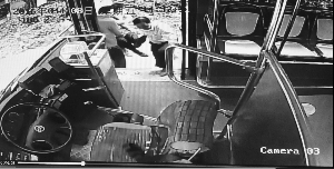 ӛ(qing)ͳ˿̧͌Ϲ܇(ch)O(jin)ҕl؈D