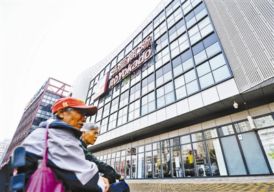 百貨業最大關店潮調查:實體店關店不完全因電商